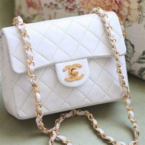 bolsos chanel blanco|cartera chanel precio.